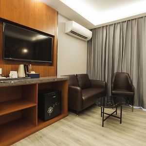 Deluxe Zimmer mit zwei Einzelbetten